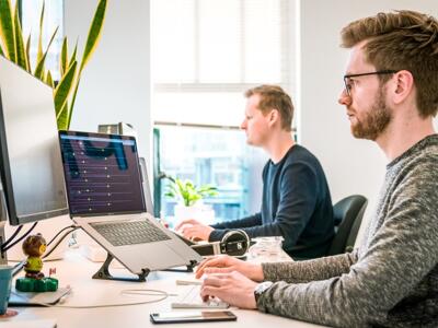 Professionista in smart working in Italia